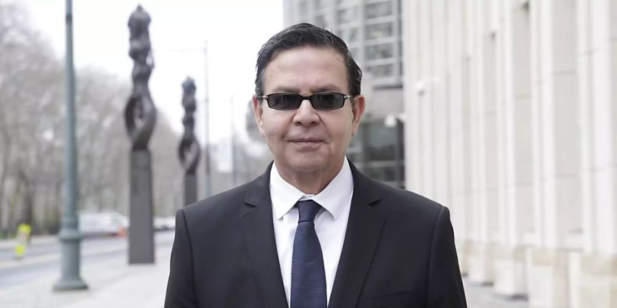 Der verstorbene frühere Präsident von Honduras, Rafael Callejas, nach einer Gerichtsverhandlung im FIFA-Korruptionsprozess in New York.