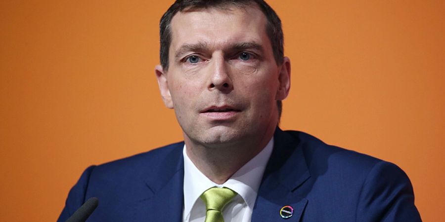 Der Präsident des Verbands der Chemischen Industrie, Markus Steilemann, drängt zur Eile bei der Gas- und Strompreisbremse für Unternehmen.