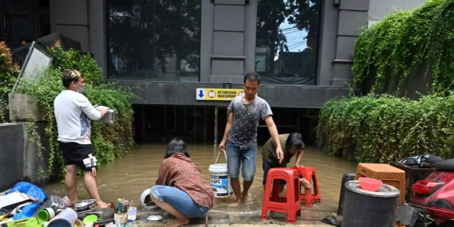 Zahlreiche Stadtviertel von Jakarta wurden überschwemmt