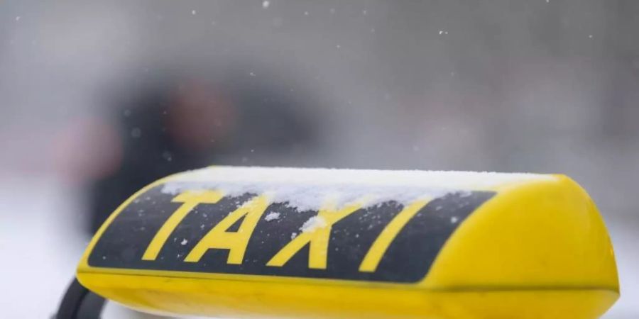 Klassische Taxi-Anbieter sollen durch die Neuregelung geschützt werden. Foto: Jonas Walzberg/dpa