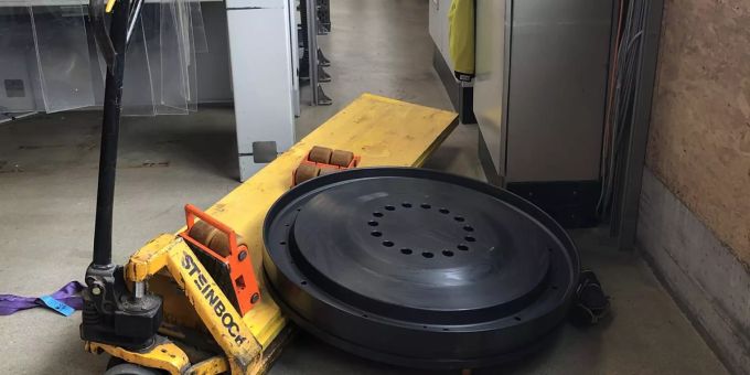 Ein Mann erlitt heikle Fussverletzungen.