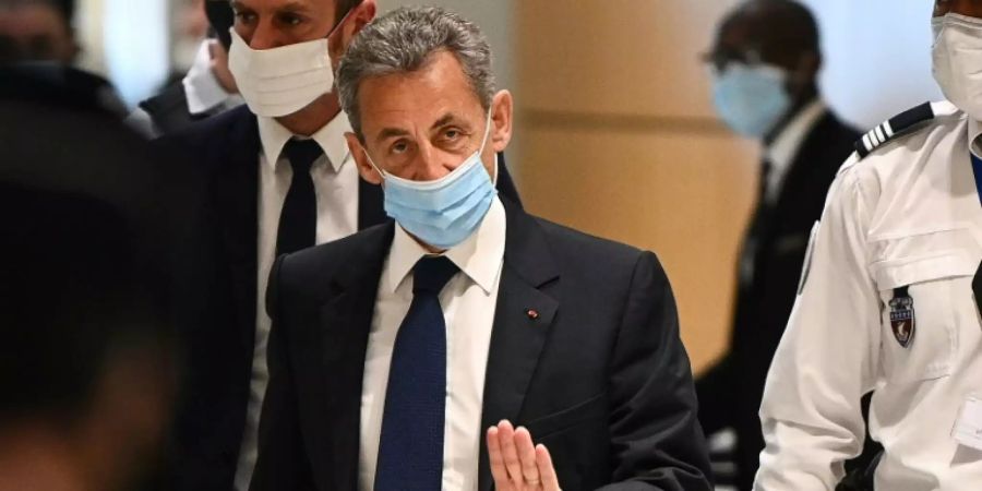 Sarkozy in Paris bei Gericht