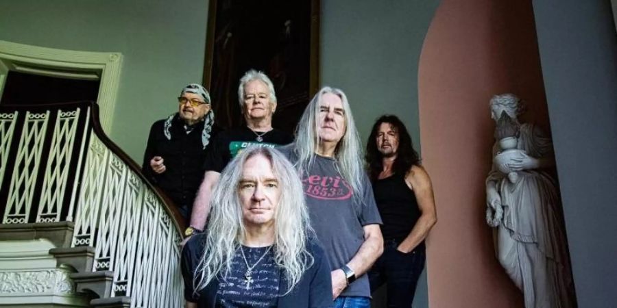 Motörhead, AC/DC, Black Sabbath und Deep Purple - Saxon ehren ihre Heroen. Foto: Steph Byford/dpa
