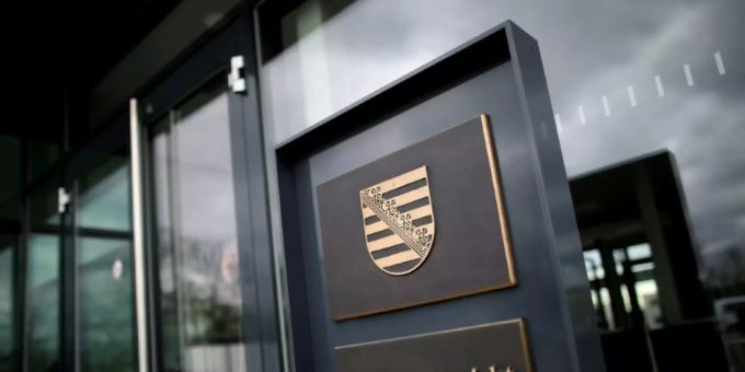 Eingang zum Oberlandesgericht Eingang zum Oberlandesgericht