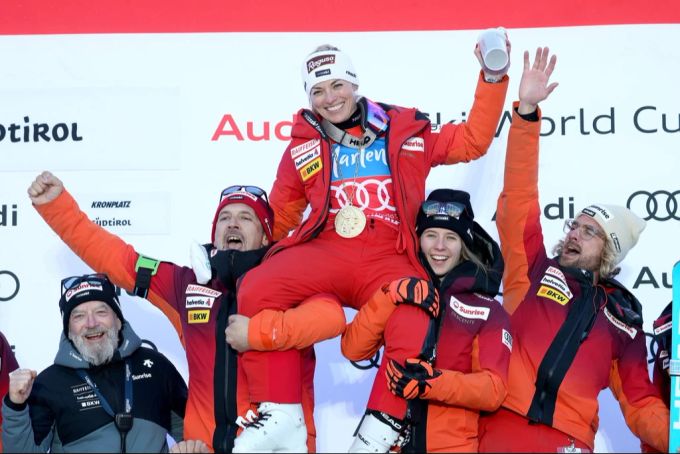 Lara Gut-Behrami wird in Kronplatz gefeiert. Lara Gut-Behrami