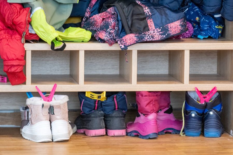 «Kindergartenkinder hören manchmal Fluchwörter auf dem Pausenhof und testen deren Wirkung mit Betreuenden», heisst es auf Anfrage. (Symbolbild)