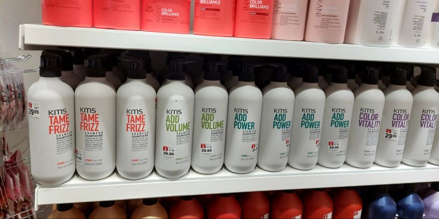 KMS-Produkte bei Otto's in Bern – die Produkte sind aber eigentlich «salonexklusiv».