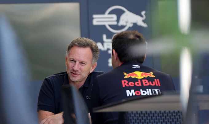 Christian Horner (Red Bull) beim Wintertest der Formel 1 in Bahrain. Christian Horner Red Bull