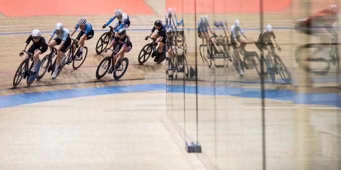 Abschluss der Saison: Im Tissot Velodrome mit tollem Rennprogramm