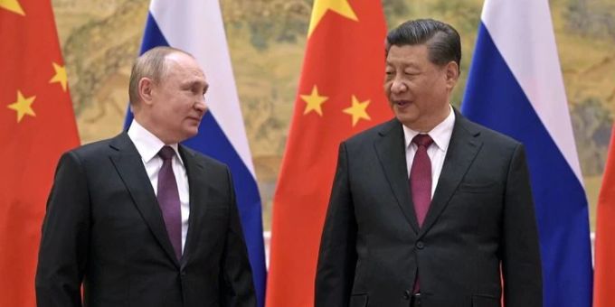 Weltweite Befragung - Diese Länder stehen trotz Krieg hinter Russland
