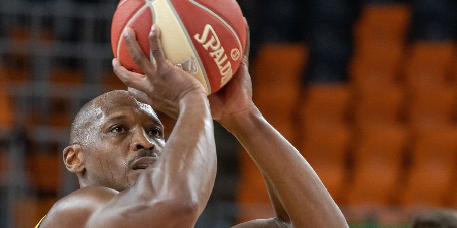 Die Karriere des Oldenburger Basketball-Dauerbrenners Rickey Paulding wird bei einem Abschiedsspiel im Juni gewürdigt.
