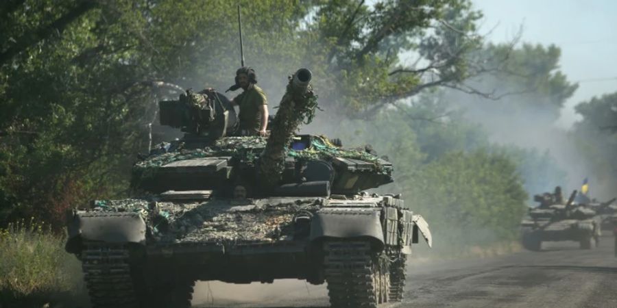 Ukrainische Panzer nahe Lyssytschansk