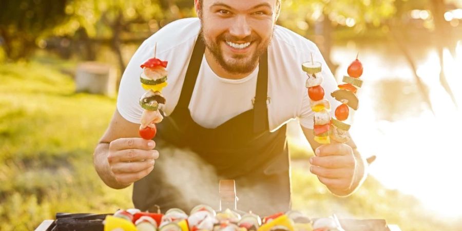 Auch beim Grillen sollte man auf Umwelt und Tierwohl Acht geben.