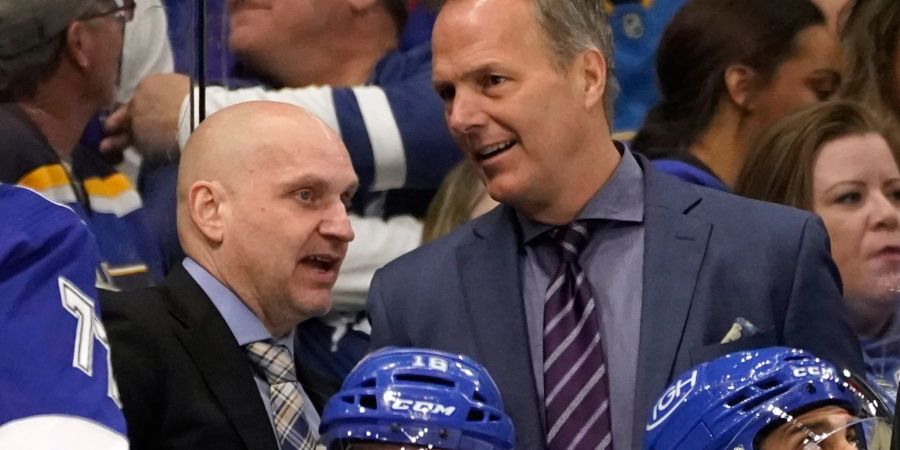 Neuer Trainer bei den Red Wings: Derek Lalonde (l).