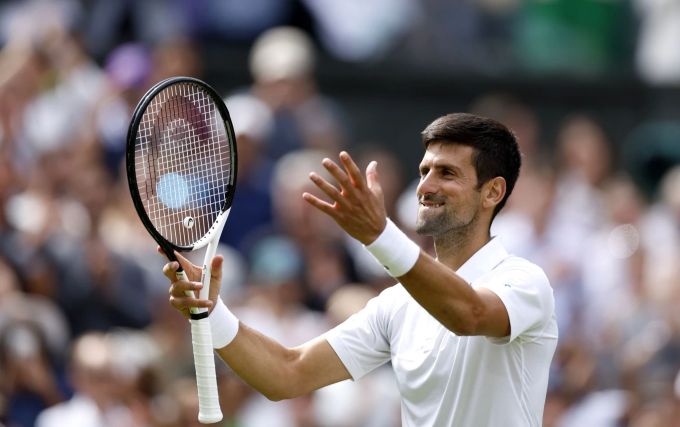 Novak Djokovic im Einsatz in Wimbledon. Novak Djokovic Wimbledon