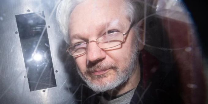 Assange