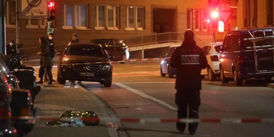 Bei einer Auseinandersetzung in der Innenstadt von Ulm sind am Montagabend mehrere Menschen verletzt worden. Foto: Ralf Zwiebler/-/dpa