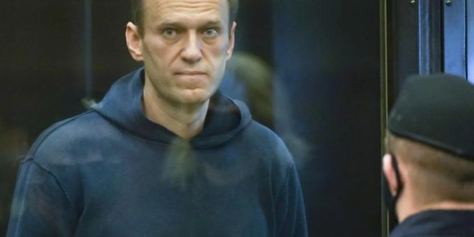 Der russische Oppositionsführer Alexej Nawalny kritisiert die Prozesse gegen ihn als willkürliche Inszenierungen. Foto: Uncredited/Moscow City Court/dpa Der russische Oppositionsführer Alexej Nawalny kritisiert die Prozesse gegen ihn als willkürliche Inszenierungen. Foto: Uncredited/Moscow City Court/dpa