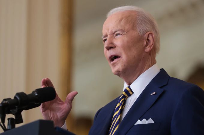 Joe Biden wirft Russland vor, unter einem Vorwand in die Ukraine einmarschieren zu wollen. Biden