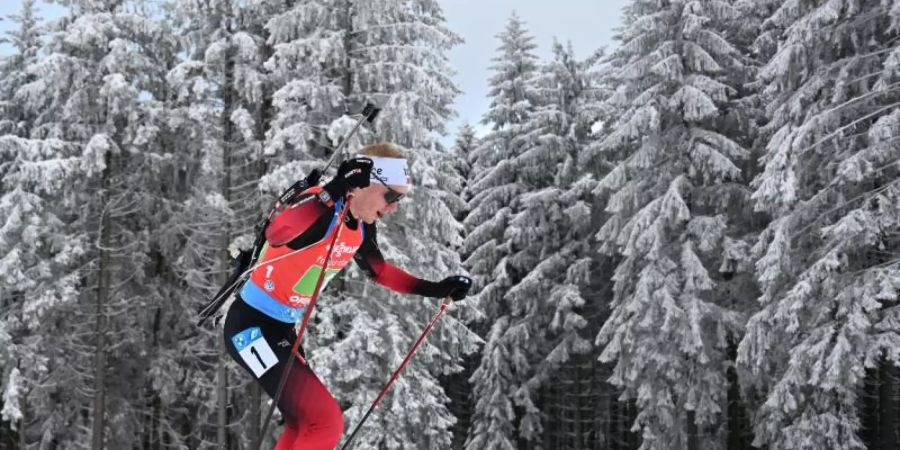 Der zwölfmalige Weltmeister nimmt an einem Höhentrainingslager teil, statt beim Weltcup in Ruhpolding an den Start zu gehen. Foto: Hendrik Schmidt/dpa