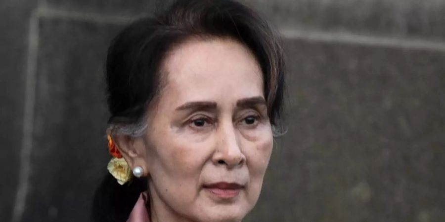 War bereits Anfang Dezember in zwei anderen Anklagepunkten schuldig gesprochen worden: Aung San Suu Kyi. Foto: Peter Dejong/AP/dpa