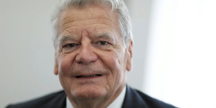 Altbundespräsident Gauck erhält ersten Hambacher Freiheitspreis