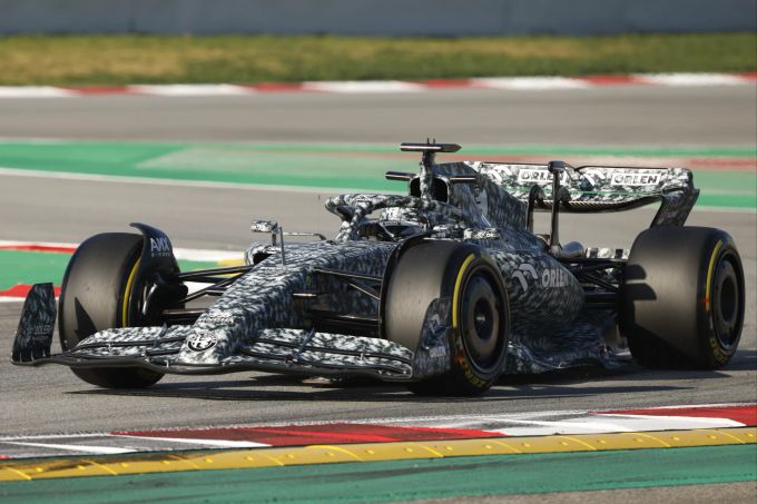 Robert Kubica (Alfa-Sauber) beim Vorsaison-Test der Formel 1 in Barcelona. Formel 1 Barcelona Test