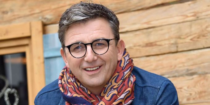 Der Schauspieler Hans Sigl hat deutlich abgespeckt Hans Sigl