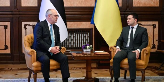 Präsident Selenskyj mit estnischem Kollegen Karis in Kiew Präsident Selenskyj mit estnischem Kollegen Karis in Kiew