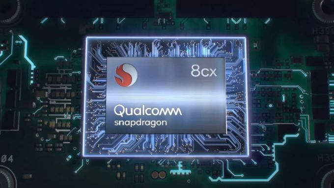 Der Qualcomm Snapdragon 8cx wurde erstmals Ende 2018 vorgestellt. Microsoft Surface Pro X