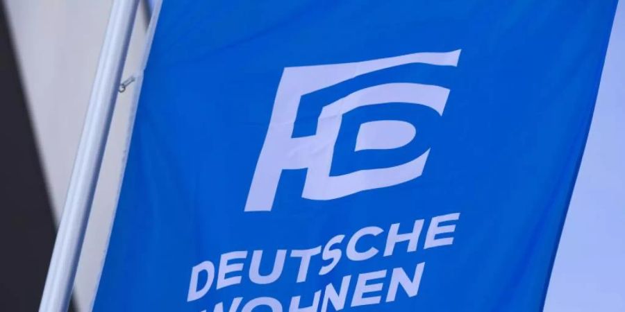 Der zweitgrösste deutsche Vermieter Deutsche Wohnen steht vor dem Aufstieg in den Dax. Foto: Frank Rumpenhorst/dpa
