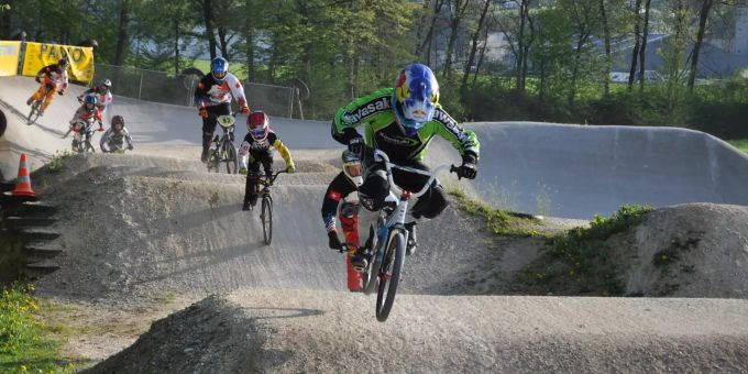 Action beim Clubrennen des BMX-Club Zetzbu. Clubrennen BMX-Club Zetzbu