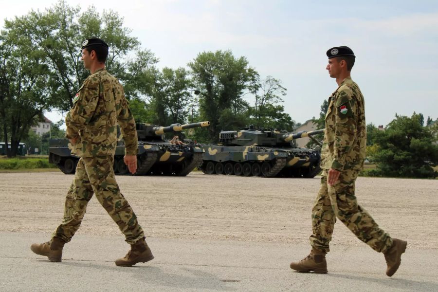 Ungarn erhält deutschen Leopard-Panzern