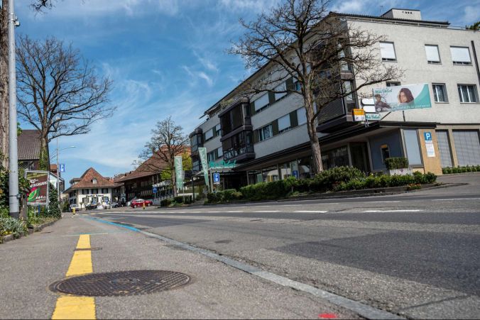 Die Bernstrasse in Münsingen um 11:57 Uhr.
