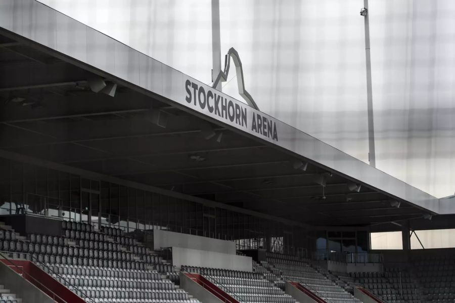 Neben der Stockhorn Arena wäre auch im Berner Wankdorf und in der Maladière in Neuenburg Kunstrasen vorhanden.