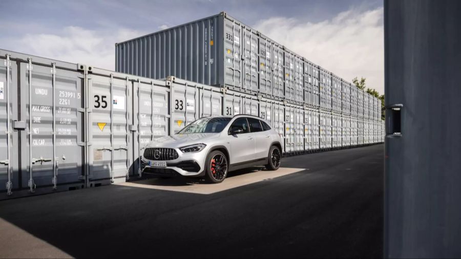 Mercedes-AMG GLA 45 S