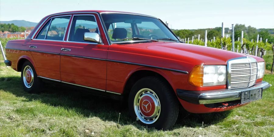 Mercedes W123