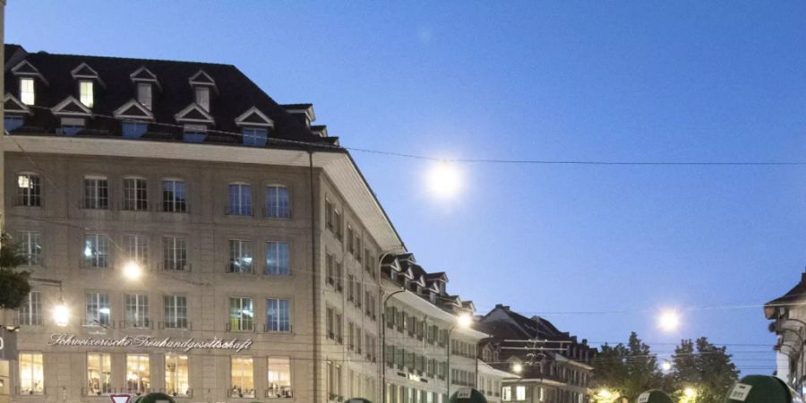 Die Berner Kantonspolizei rüstet sich erneut für einen Grosseinsatz am Donnerstagabend. Massnahmengegner wollen wieder in Bern demonstrieren.
