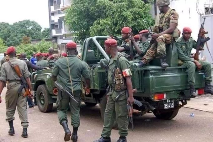 Soldaten in den Strassen von Conakry, der Hauptstadt Guineas. Guinea coup