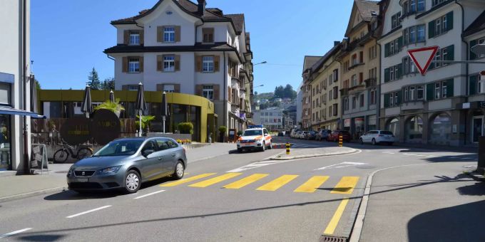 Das Kind erlitt eine Hirnerschütterung, sowie Schürfungen. Unfall