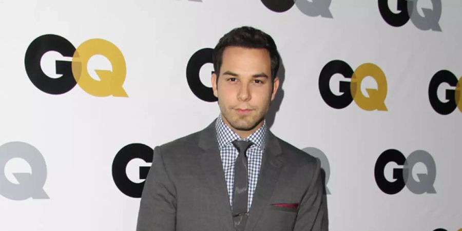 Skylar Astin