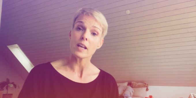 Schlafmangel, Wäsche - Stéphanie Berger über ihren Mami-Wahnsinn