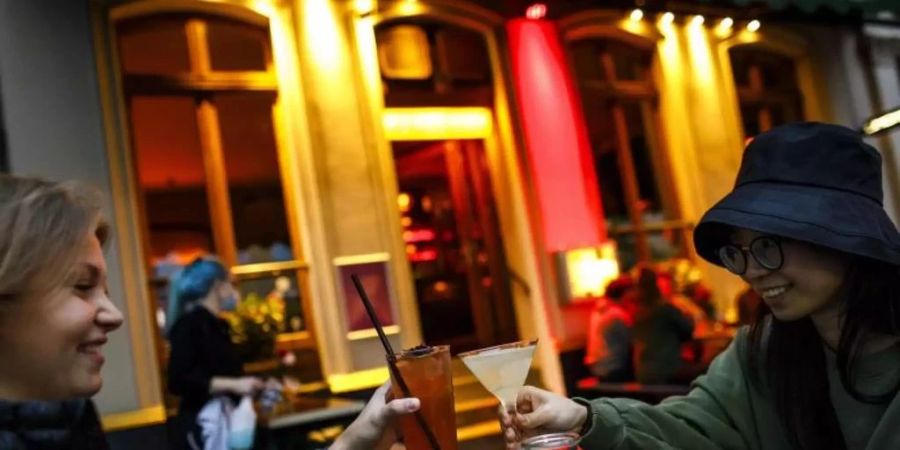 Viele Menschen, besonders Frauen, haben aber ein ungutes Gefühl, wenn sie nachts alleine unterwegs sind.