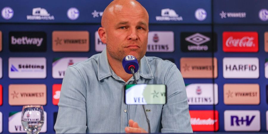 Will bald einen neuen Schalke-Trainer präsentieren: Sportdirektor Rouven Schröder.