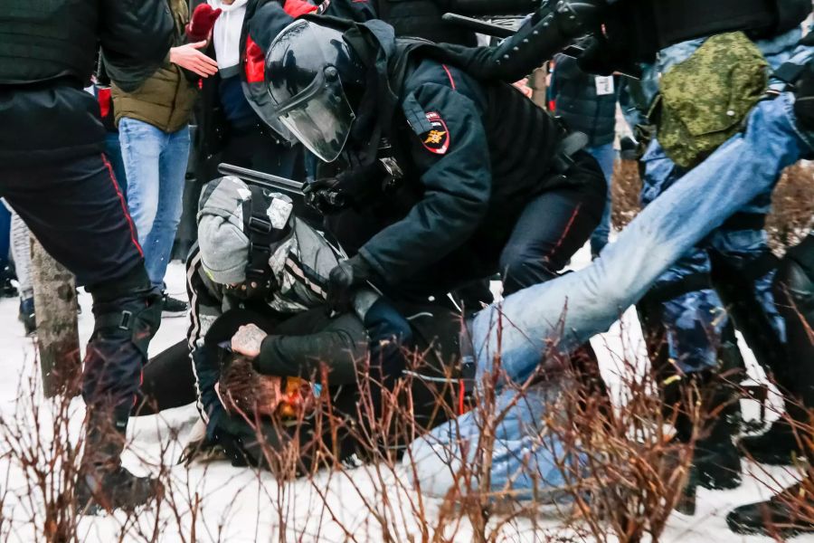 Festnahmen bei Nawalny-Protesten