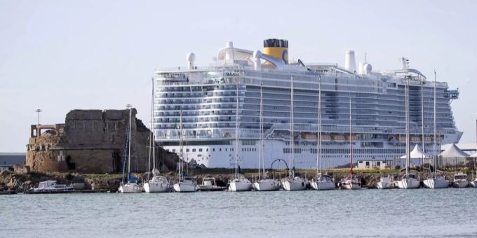 Demnächst voraussichtlich wieder auf Kreuzfahrt: die Costa Smeralda. kreuzfahrt