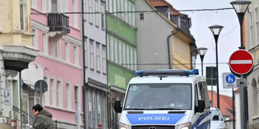 Im deutschlandweit am stärksten von der Corona-Pandemie betroffenen Landkreis Hildburghausen in Thüringen hat sich das Infektionsgeschehen noch einmal verschärft. Foto: Martin Schutt/dpa-Zentralbild/dpa