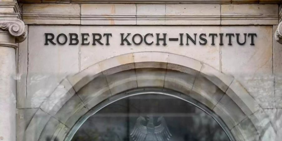 Die Zahlen der Corona-Neuinfektionen bleiben stabil im Vergleich zur Vorwoche. Foto: Britta Pedersen/dpa-Zentralbild/dpa