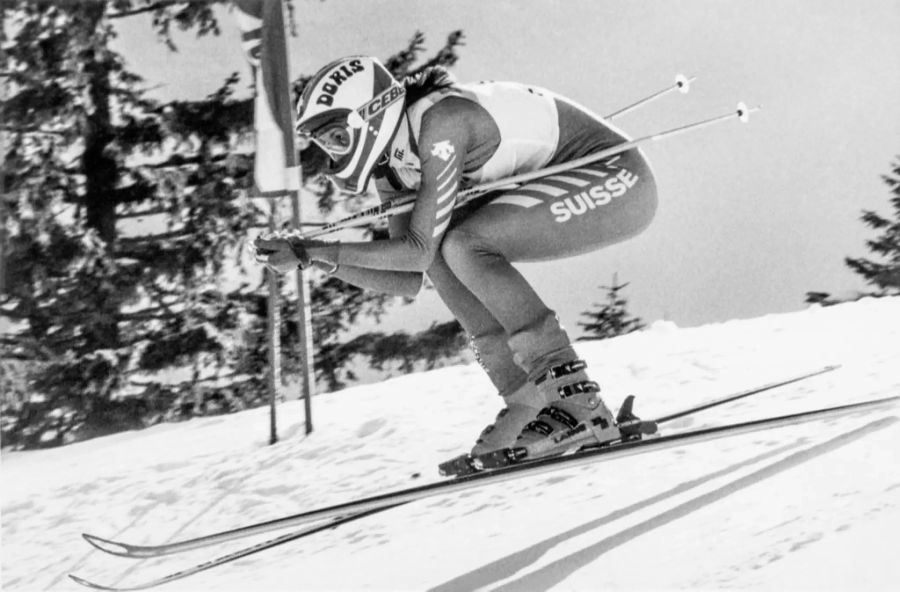 Doris de Agostini während einer Abfahrt im Jahr 1983.