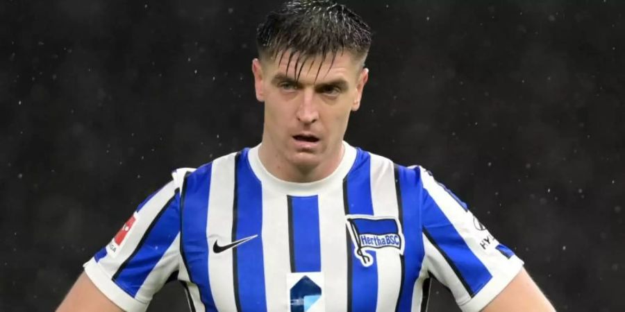 Krzysztof Piatek spielt seit einem Jahr für Hertha BSC. Foto: Soeren Stache/dpa-Zentralbild/ZB